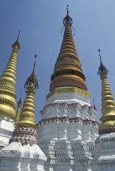 Gold Pagoda Spires of the Golden Temple, China | Obraz na stenu