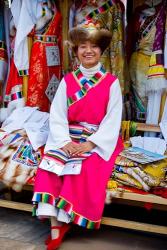 Withtibetan Traditional Clothing Display, Yunnan Province, China | Obraz na stenu