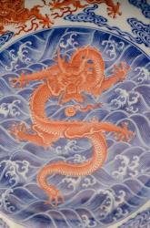 Large plate with dragon and cloud design, Shanghai, China | Obraz na stenu