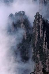 Mt Huangshan in Mist, China | Obraz na stenu