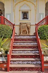 Steps at Raj Palace Hotel, Jaipur, India | Obraz na stenu