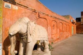 Old Temple with Stone Elephant, Downtown Center of the Pink City, Jaipur, Rajasthan, India | Obraz na stenu