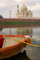 Canoe in Water with Taj Mahal, Agra, India | Obraz na stenu