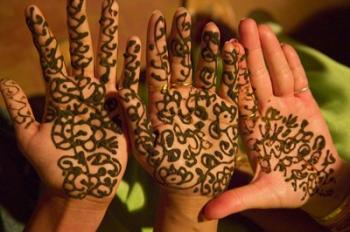 Woman's Palm Decorated in Henna, Jaipur, Rajasthan, India | Obraz na stenu