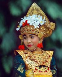 Young Balinese Dancer in Traditional Costume, Bali, Indonesia | Obraz na stenu