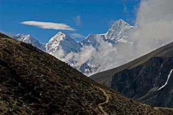 The Everest Base Camp Trail snakes along the Khumbu Valley, Nepal | Obraz na stenu