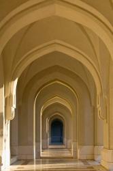Oman, Muscat, Walled City of Muscat. Arabian Arches by the Sultan's Palace | Obraz na stenu