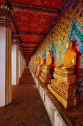 Line of Buddhas, Wat Arun, Bangkok, Thailand | Obraz na stenu