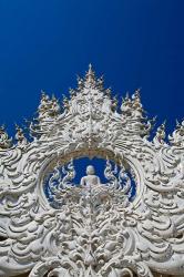 The new all white temple of Wat Rong Khun in Tambon Pa O Don Chai designed by Chalermchai Kositpipat. | Obraz na stenu