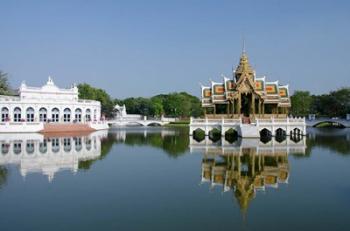 Aisawan Dhipaya Asana Pavilion, Royal Summer Palace, Bangkok, Thailand | Obraz na stenu