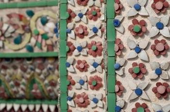 Bell Tower porcelain patterns, Grand Palace, Bangkok, Thailand | Obraz na stenu