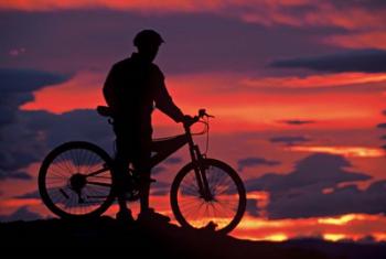 Mountain Biker and Sunset, Dunstan Mountains, Central Otago | Obraz na stenu