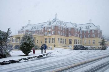 Grand Chateau and Snow, Mt Ruapehu, North Island, New Zealand | Obraz na stenu