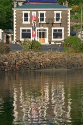 Careys Bay Hotel, Careys Bay, Port Chalmers, Dunedin, New Zealand | Obraz na stenu