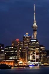 City skyline at night, Auckland CBD, North Island, New Zealand | Obraz na stenu