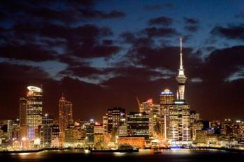 Auckland CBD, Skytower and Waitemata Harbor, North Island, New Zealand | Obraz na stenu