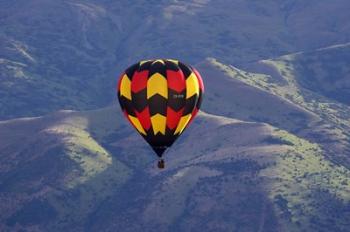 Hot Air Balloon and Mountains, South Island, New Zealand | Obraz na stenu