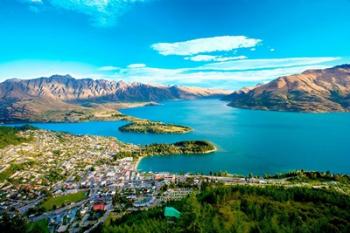 View Towards Queenstown, South Island, New Zealand | Obraz na stenu