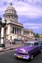 Classic 1950's purple Auto, Havana, Cuba | Obraz na stenu