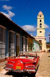 Old worn 1958 Classic Chevy, Trinidad, Cuba | Obraz na stenu