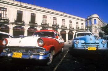 Classic Cars, Old City of Havana, Cuba | Obraz na stenu