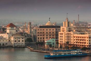 Cuba, Havana, Buildings along Havana Bay | Obraz na stenu