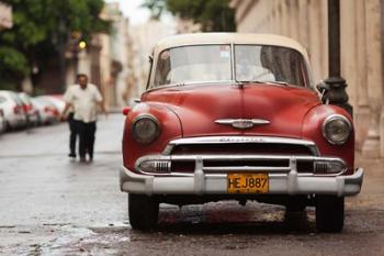 Cuba, Havana, Havana Vieja, 1950s classic car | Obraz na stenu