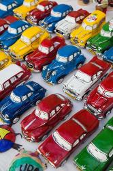 Cuba, Sancti Spiritus, Trinidad, paper-mache cars | Obraz na stenu