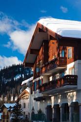 British Columbia, Sun Peaks Resort, ski lodges | Obraz na stenu
