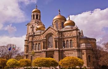 Cretan Labyrinth Church, Bulgaria | Obraz na stenu