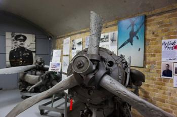 Engines from Battle of Dunkirk | Obraz na stenu