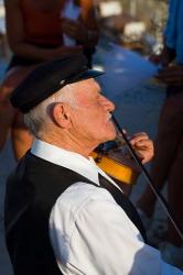 Older Gentleman Playing The Violin, Imerovigli, Santorini, Greece | Obraz na stenu