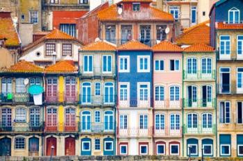 Europe, Portugal, Porto Colorful Building Facades Next To Douro River | Obraz na stenu