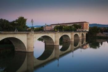 Spain, Puente de Piedra bridge, Ebro River | Obraz na stenu