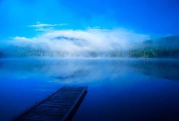Serenity On A Misty Lake | Obraz na stenu