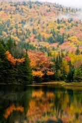 Ammonoosuc Lake in fall, White Mountain National Forest, New Hampshire | Obraz na stenu