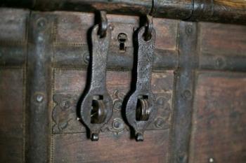 Antique Wooden Chest, Taos, New Mexico | Obraz na stenu