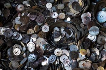 Pile Of Old Buttons | Obraz na stenu