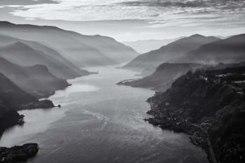 Aerial Landscape Of The Columbia Gorge, Oregon (BW) | Obraz na stenu