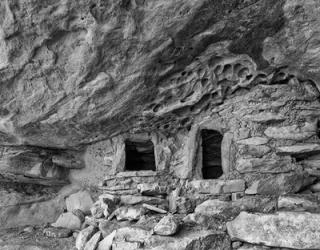 Ancient Granary Slickhorn Canyon, Cedar Mesa, Utah (BW) | Obraz na stenu