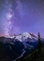 White River Valley Looking Toward Mt Rainier On A Starlit Night | Obraz na stenu