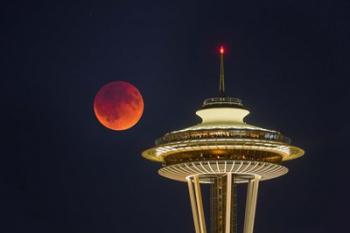 Blood Moon Rises Over The Seattle Space Needle | Obraz na stenu