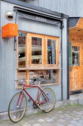 Red Bicycle, Japan | Obraz na stenu