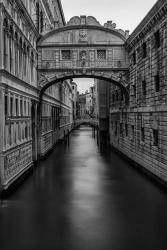 B&W Bridge of Sighs | Obraz na stenu