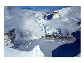 Fumarole on Mount Redoubt, Alaska, USA | Obraz na stenu