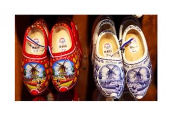 Wooden Dutch Clogs | Obraz na stenu