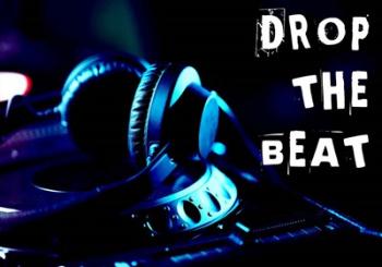 Drop The Beat - Navy and Cyan | Obraz na stenu