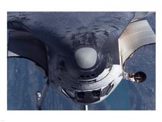 Space Shuttle Discovery as it approached the International Space Station | Obraz na stenu