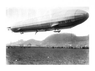 Zeppelin Airship LZ 11 Viktoria Luise on May 5, 1912 in Marburg | Obraz na stenu
