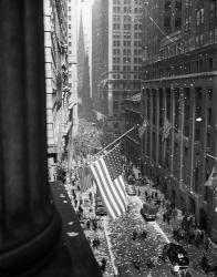 1940s 1945 Aerial View Of Ve Day Celebration In Nyc | Obraz na stenu